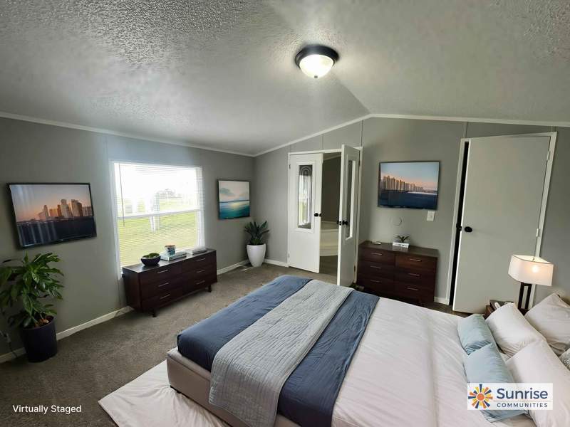 Newly Rehabbed Home – 3BR/2BA w/Modern Finishes